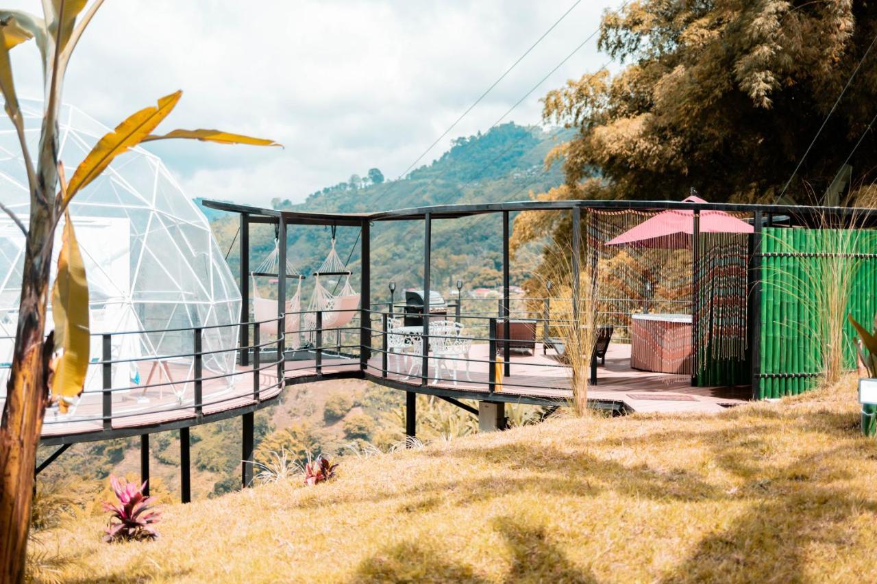 הוילה מניזאלס Chami Glamping מראה חיצוני תמונה